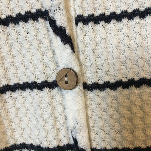 Paper Crane USA Made Tie Hem Wooden Button Down Tank Top - Picture 5 of 15